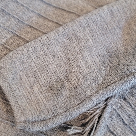 Talbots Gray Pure Merino wool Cardigan Size P - Picture 8 of 8